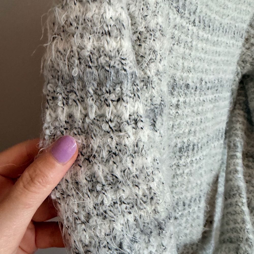 LOFT Oversized Textured Knit Sweater - Picture 4 of 7